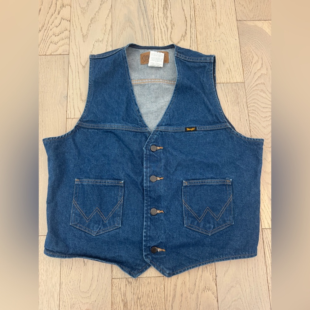 Wrangler Men's Classic Blue Denim Vest